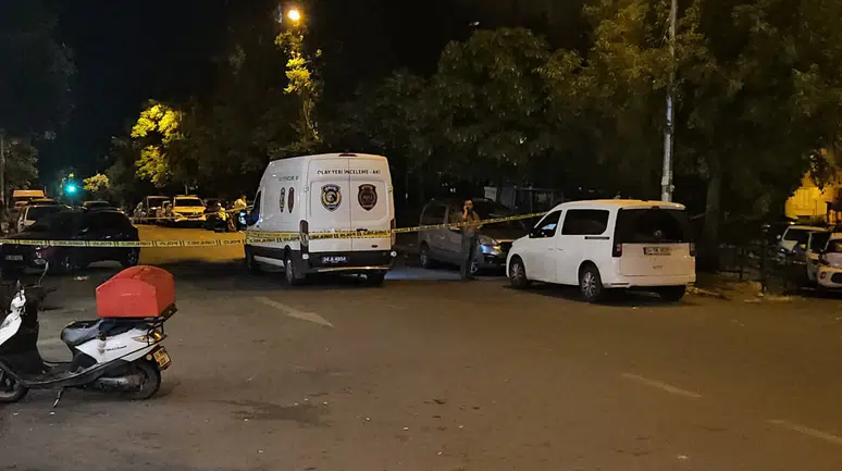 Parkta dehşet: Silahlı saldırıda çok sayıda yaralı var