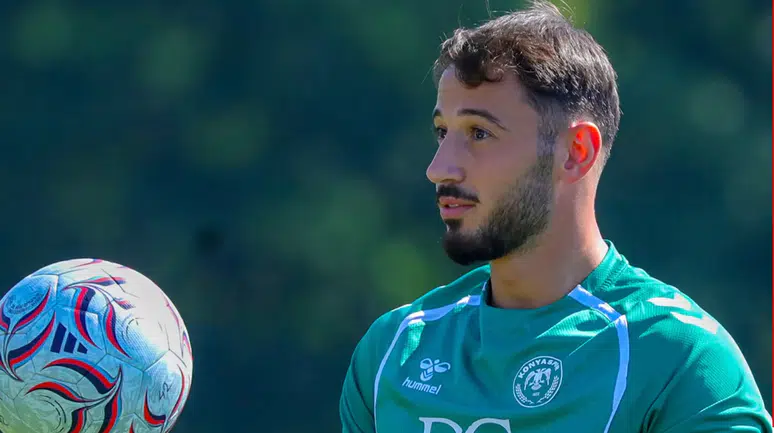 Konyaspor, sol bekte C planına geçti: Zaman daralıyor