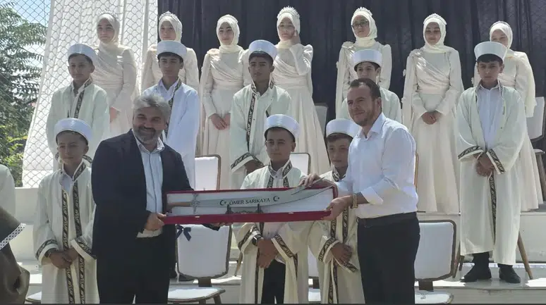 Konya'da 17 öğrenci daha hafız oldu: Yavuz Sultan Selim'de coşku var