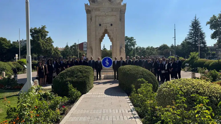 Konya’dan gurur mesajı: İş Bankası 102. Yılını kutluyor