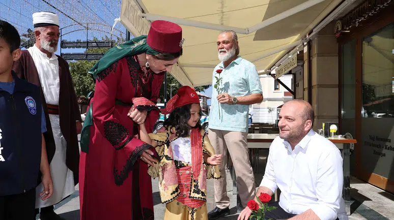 Konya'daki Zabıtalardan esnaflara anlamlı ziyaret