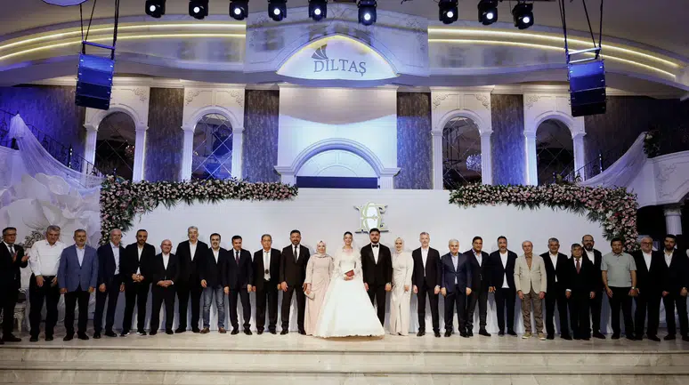 Konya spor camiasının mutlu günü: Esra ve Oğuz Kaan evlendi