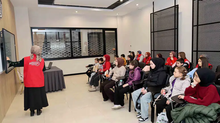 Konya'da öğrencilerin tatili dolu dolu geçiyor: Büyük eğitim