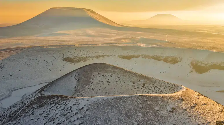 Konya'nın dünyaya açılan kapısı: Nazar Boncuğu gelinliği giydi