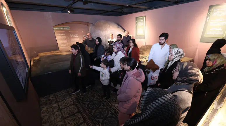 Konyalılar, Taş Bina'da duygulandıran sergiye akın ediyor