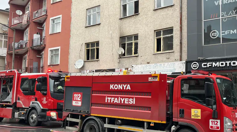 Konya'da apartmanın birinci katında çıkan yangın korkuttu