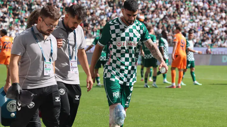 Konyaspor'a büyük şok: Adil'in çapraz bağları yırtıldı