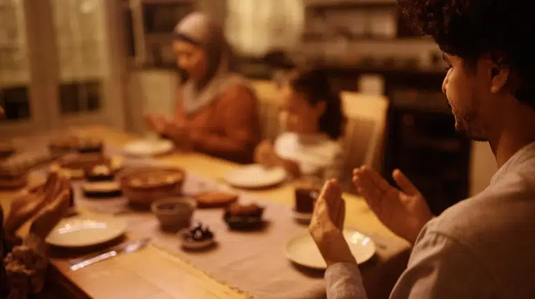 Sahur sofrası orucu belirliyor: Uzmanından tok tutan formül