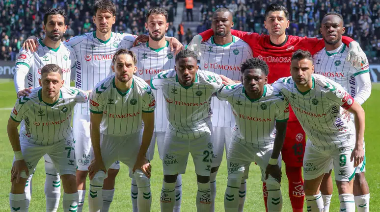 Konyaspor’da taraftarlar o oyuncuya tepki gösteriyor: Yeter artık