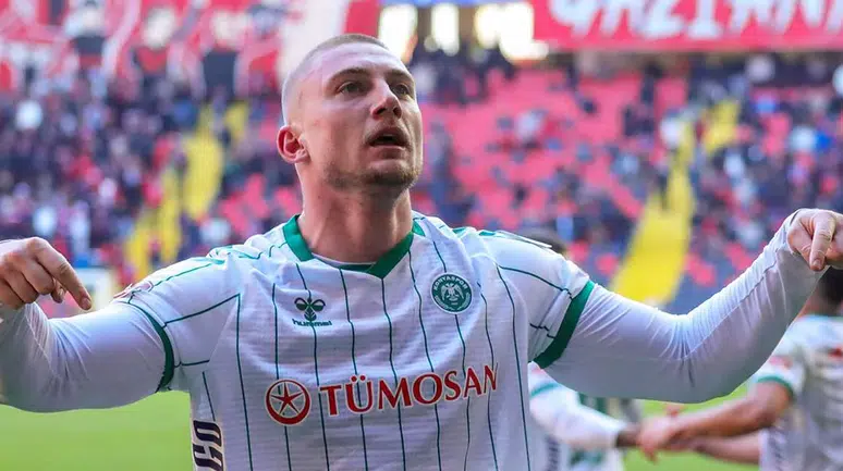 Konyalı rapçi Blaz Kramer'e özel şarkı yaptı