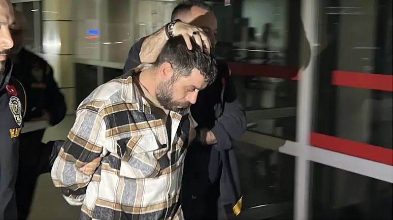 korkunç cinayet: Yaşlı kadını altınları için öldürdü