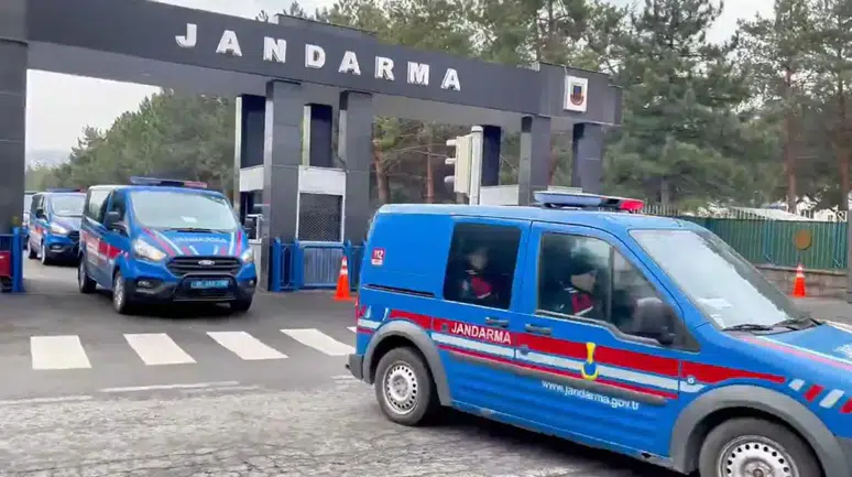 Konya'da çok sayıda silah ve silah parçası ele geçirildi: Tutuklamalar var