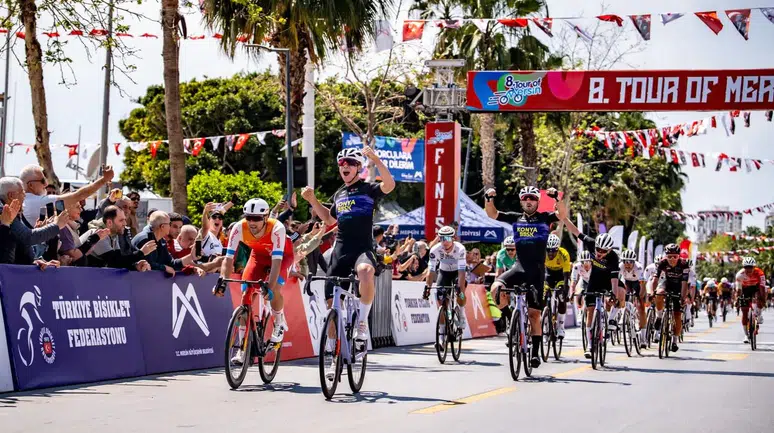 Konya Büyükşehir Belediyespor şehri gururla temsil ediyor