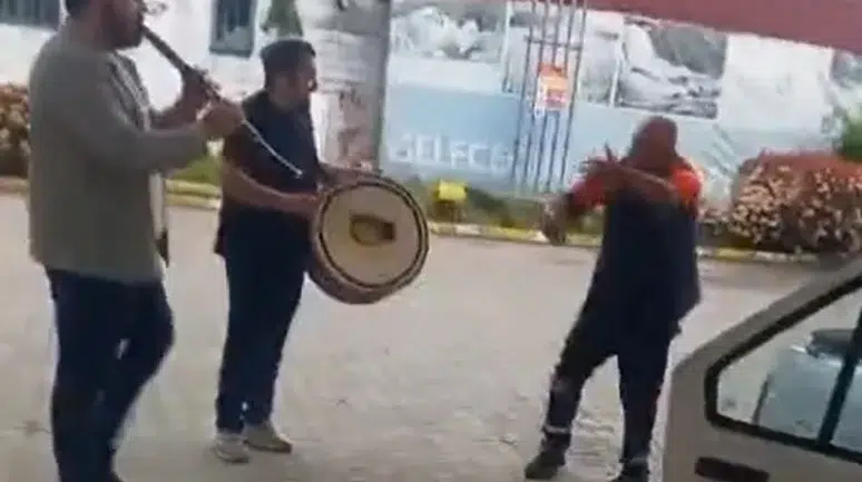 Pompacı oynadı: Benzin alırken zamlara çaldılar
