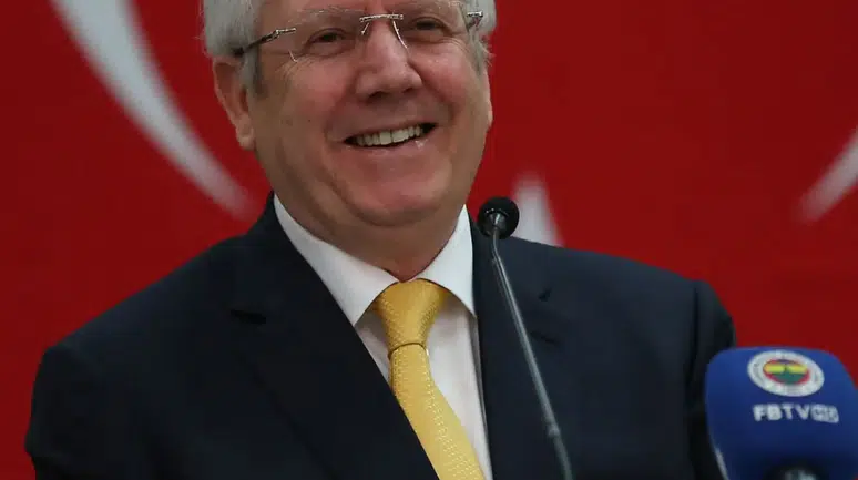 Aziz Yıldırım: Yeniden Fenerbahçe Kulübü başkan adayı