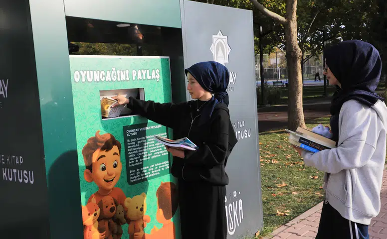 Konya'daki çocuklar paylaşmayı öğreniyor: Kumbaralar yerleştirildi