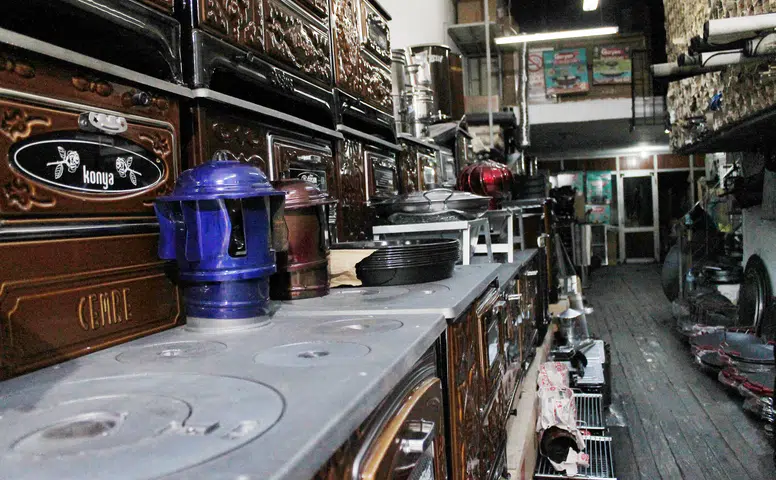 Konyalı satıcılar havaların soğumasını bekliyor: Talepler patlayacak