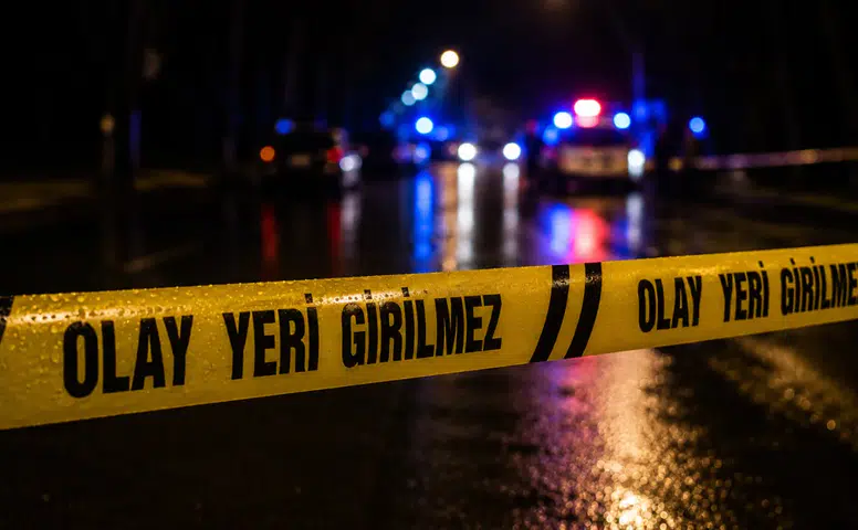 Konya'da hava mı atıyorsun kavgası! Atlantı meydanı savaş alanına döndü