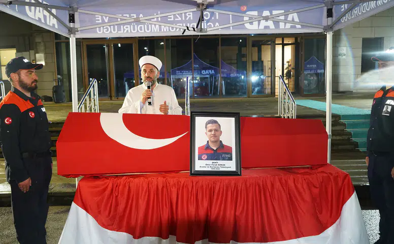 Hayatını kaybeden AFAD personeline acı veda