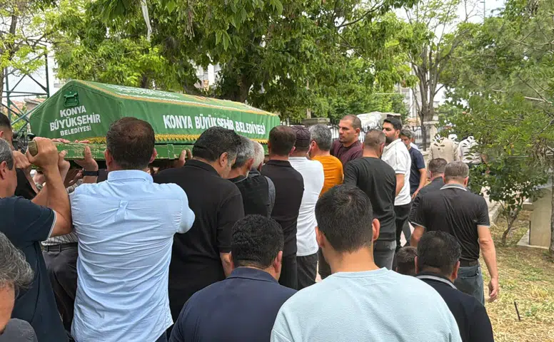 Konya’da 3 çocuk annesi kadına acı veda! Son yolculuğuna uğurlandı