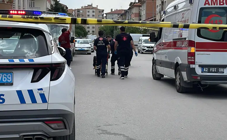 Konya'da aile katliamı: Üvey annesi ile kız kardeşinin boğazını keserek öldürdü