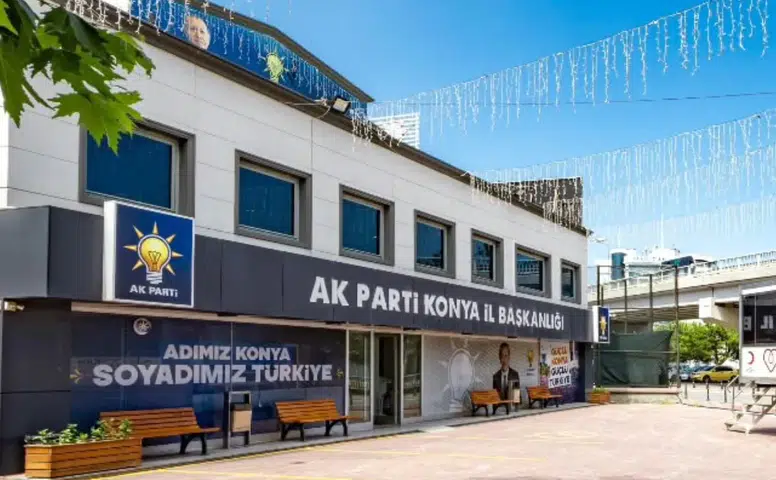 AK Parti Konya'da büyük değişim: Üçüncü başkan gitti