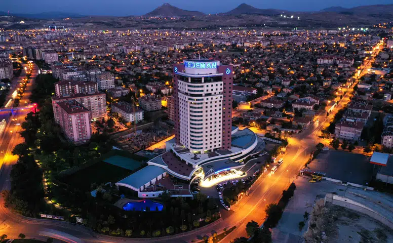 Konya'da binlerce aracın geçtiği ana arter kapandı: Sille rotası dikkat