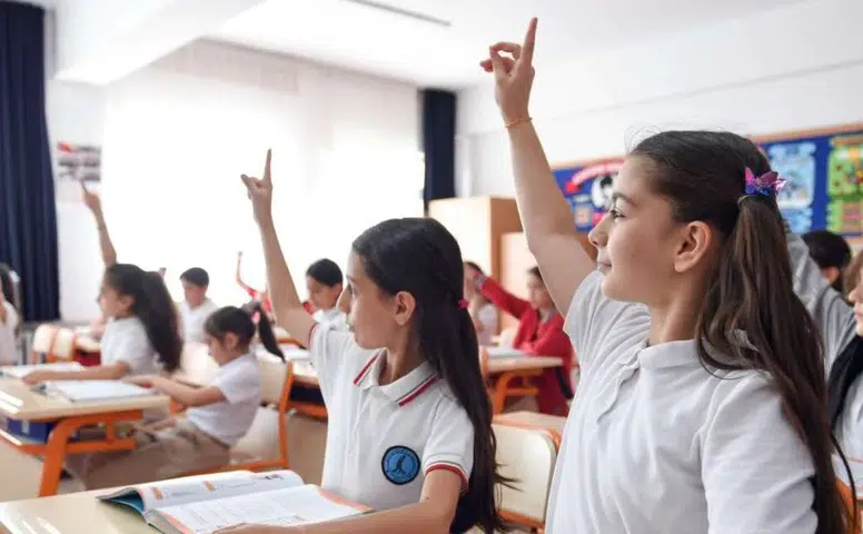 Adres taşıyan velilere kayıt şoku: Belge getiremeyen kuraya girecek