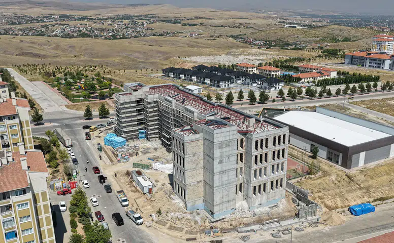 Konya manzaralı eğitim kurumu hızla yükseliyor: Binlerce kişiye ulaşacak