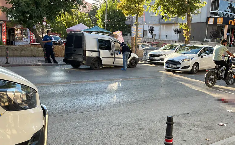 Konya'da cinayet: Husumetlisini sokak ortasında bıçaklayarak öldürdü