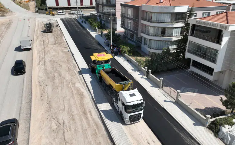 Konya daha konforlu hale geliyor: Selçuklu asfalt çalışmasını sürdürüyor