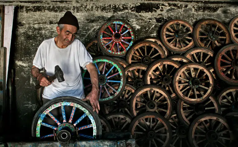 Konya'nın 500 yıllık ticaret merkezi zamana meydan okuyor