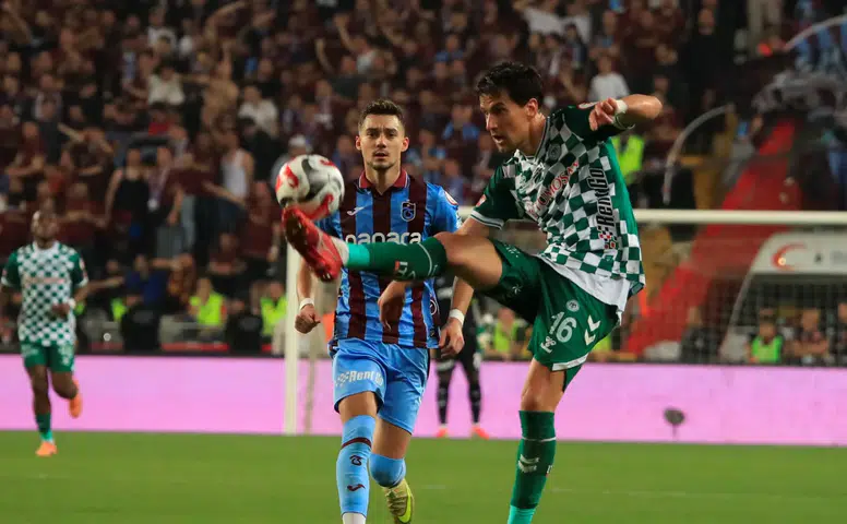 Konyaspor'dan bir garip transfer: Önce gönderdi, sonra geri getirdi