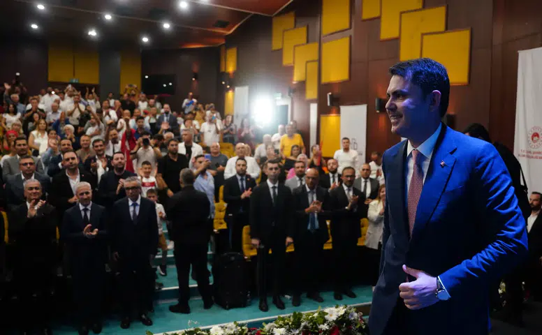 Bakan Kurum: Devlet yönetmek ciddi bir iştir