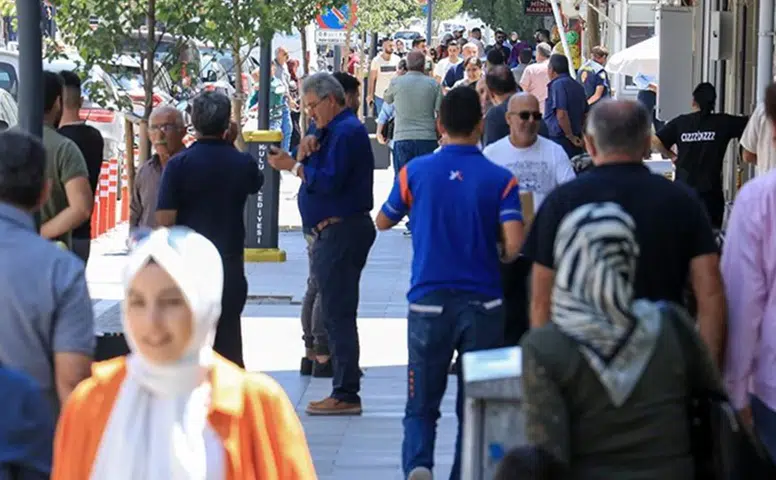 Herkes memleketine dönse Türkiye’nin en kalabalık 2. ili Konya oluyor