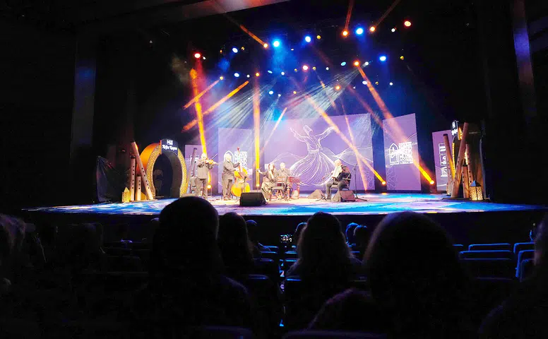 Konya'daki festival heyecanı sürüyor: Mistik Müzik hayran bırakıyor