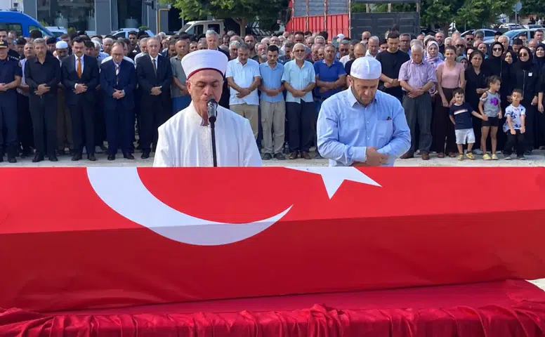 Konya'da görevdeyken hastalanıp hayatını kaybeden uzman çavuşa veda
