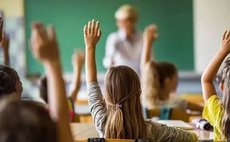 Okuldan uzaklaşma sebepleri şaştıyor: 14–17 yaş grubundaki çocuklara dikkat