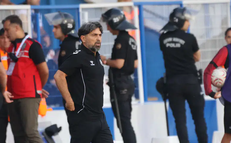 İlhan Palut özür diledi: Hiç bir bahanenin arkasına sığınmıyorum