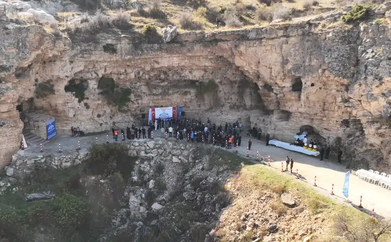 Konya’da mağaranın kapısı aralandı: Hazine değerinde ürün çıktı