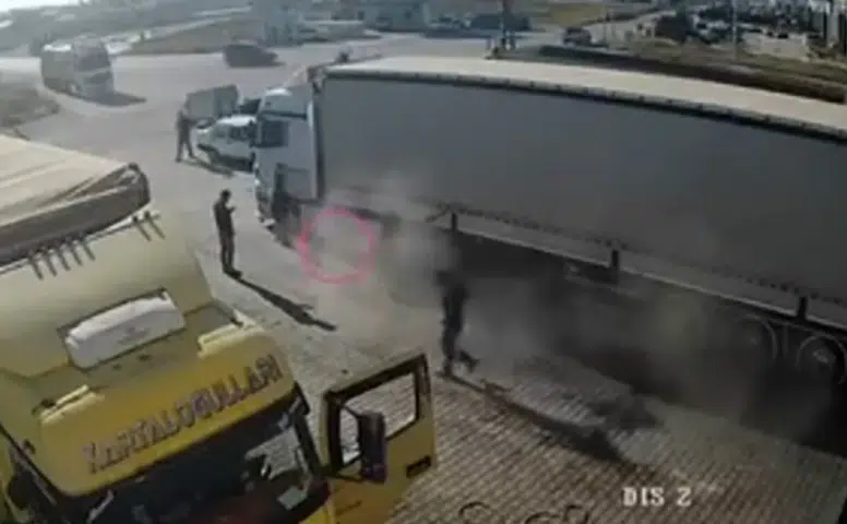 Konya'da tır tamirinde korkutan patlama: Facianın eşiğinden döndü