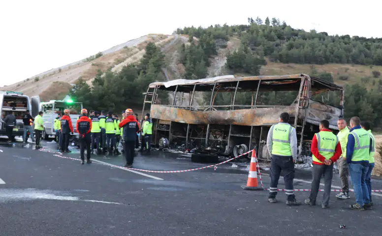 9 ayda yollar kan gölüne döndü: Bin 628 can kaybı, 311 bin yaralı