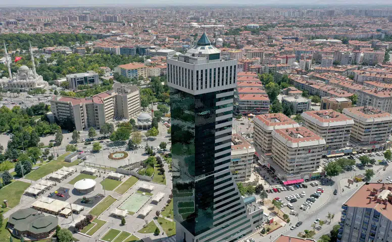 Konya'dan ekonomiye dev katkı: Bera Holding'den kamu maliyesine 2,4 milyar TL