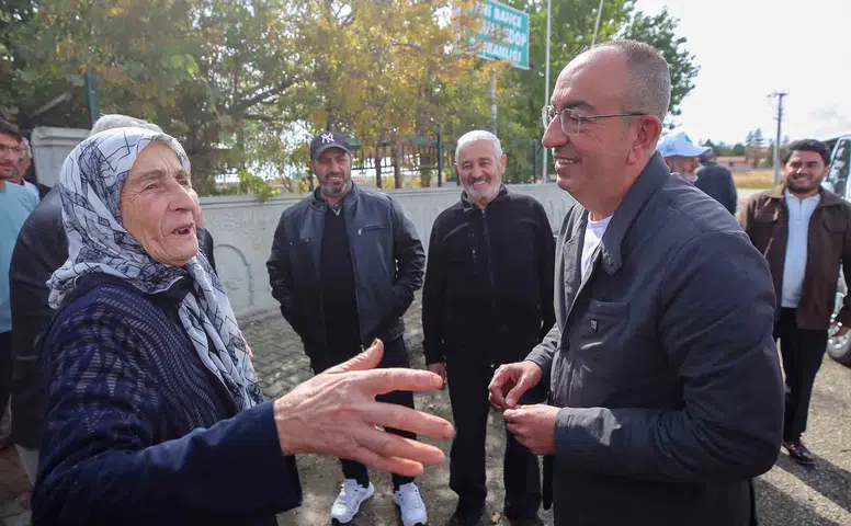 Konya'daki Başkan uzak mahalleleri ziyaret etti: Talepler yerinde dinlendi