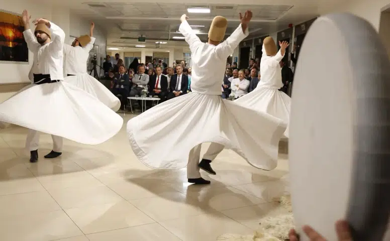 Konya'da gönüllere dokunan buluşma