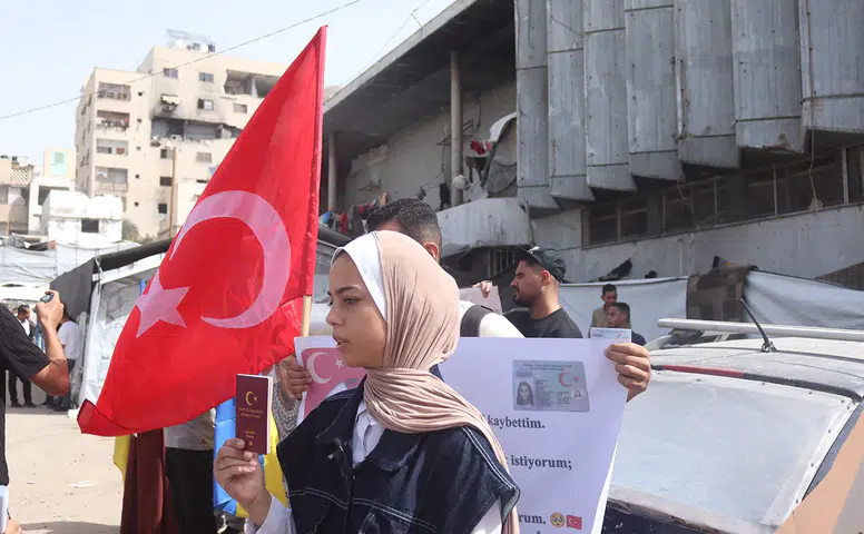 Gazze'deki Türk vatandaşlarından Türkiye'ye tahliye çağrısı