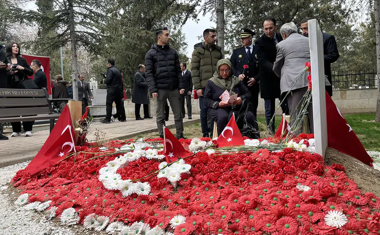 Çanakkale Zaferi'nin 111. yıl dönümü: Konya'da tören düzenlendi