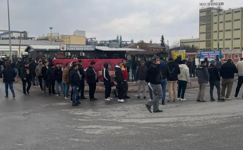 Konya'da ceza yemek istemeyen soluğu bu kuyrukta alıyor