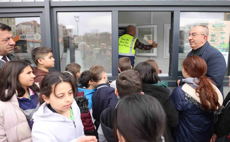 Konya'da geri dönüşümde yeni kapı aralandı: Atıklar paraya dönüşüyor