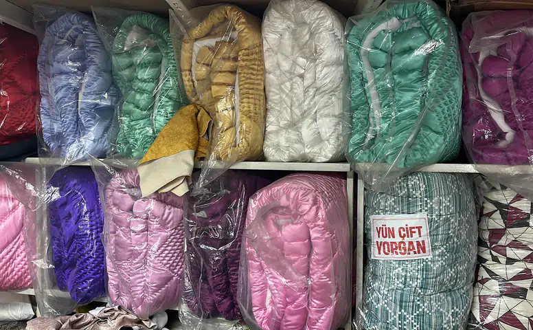 Konyalı gelinler çeyiz için alıyor: Tanesi 4 bin liraya kadar çıkıyor